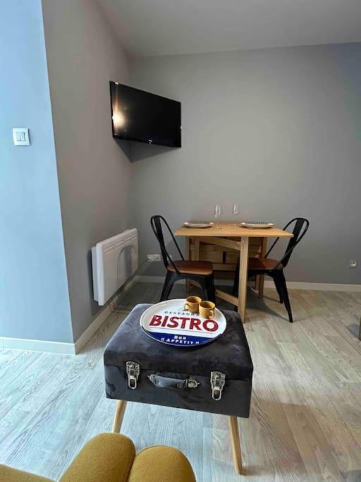 Le Petit Kiosque - Terrasse Parking & Local Velo Apartman Verdun-sur-Meuse Kültér fotó